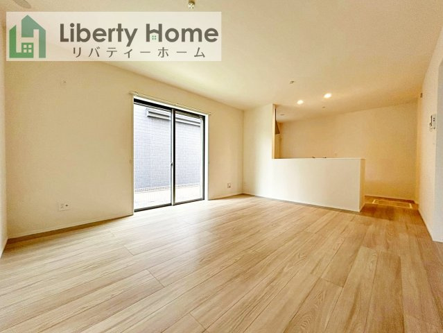 土浦市下高津3丁目　新築戸建　A号棟の居間・リビング