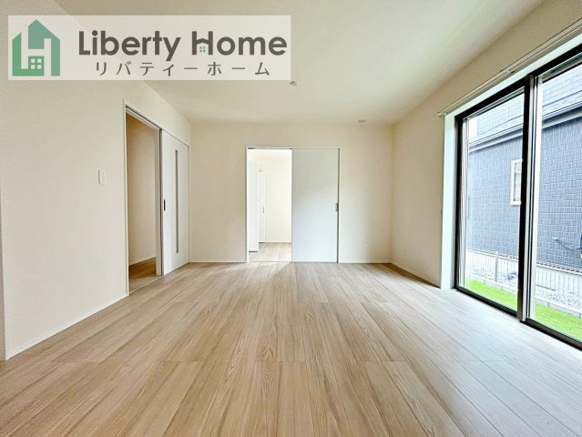 土浦市下高津3丁目　新築戸建　A号棟の居間・リビング