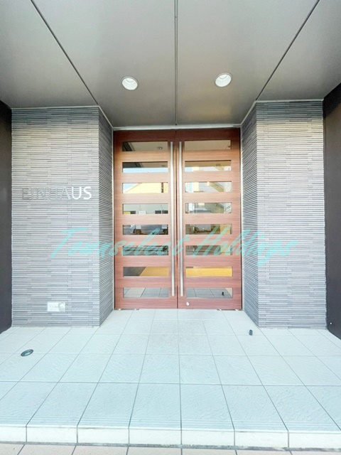 EINHAUSのエントランス