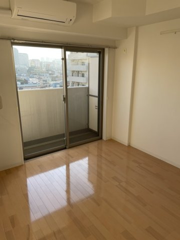 メイクスデザイン住吉Ⅳの洋室