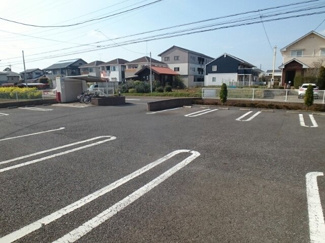 【駐車場】 | アムール・ボヌール | 駐車場