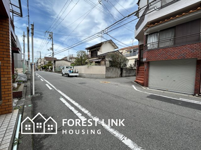 照ヶ丘矢田1丁目の前面道路含む現地写真