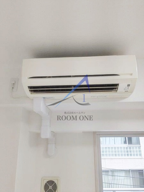 ＡＸＡＳ四谷３丁目の設備|エアコン付きです。