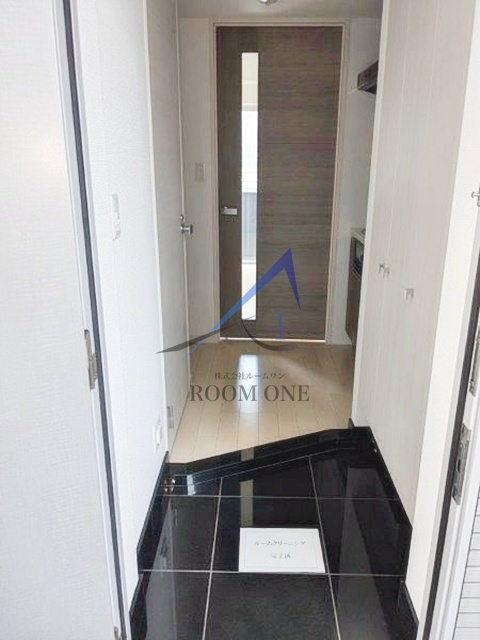 ＡＸＡＳ四谷３丁目の玄関|玄関です。