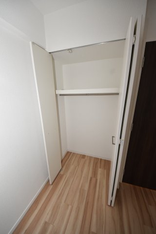 レオンコンフォート大手前ラトゥールの収納