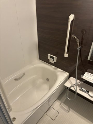 【浴室】 | 中古テラス 松原市南新町1 | 日々の暮らしに欠かせないお風呂です