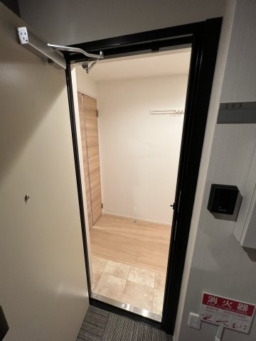 【玄関】