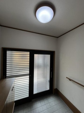 売中古戸建　藤枝市田沼１丁目の玄関