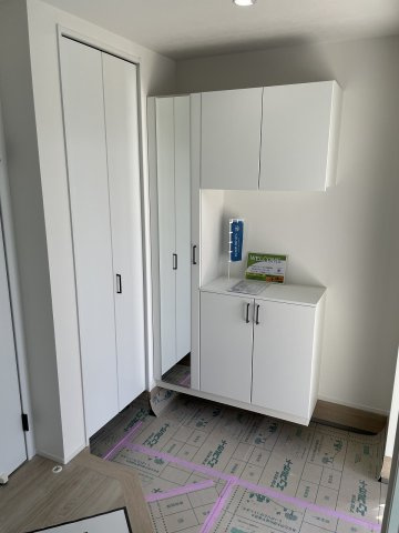 女鳥羽2丁目　新築建売住宅の収納