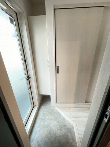 【玄関】