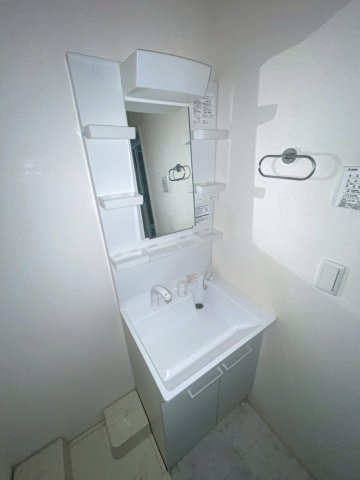 【独立洗面台】