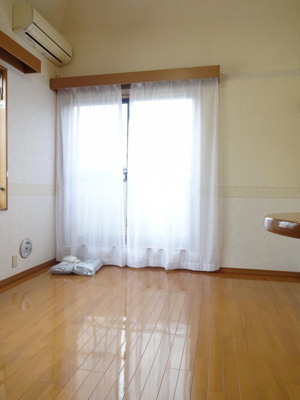 【洋室】 |  Ｃｏｍｏｄｏつづみ