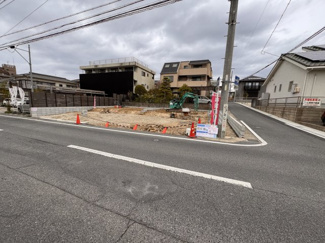 【前面道路含む現地写真】 | 尾張旭市晴丘町池上全２棟【仲介手数料無料　本地原小　旭中】 | 今すぐのご案内可能です！→  0120-336-922　までお気軽にお問い合わせください。