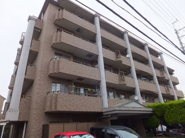 星田ロイヤルハイツ