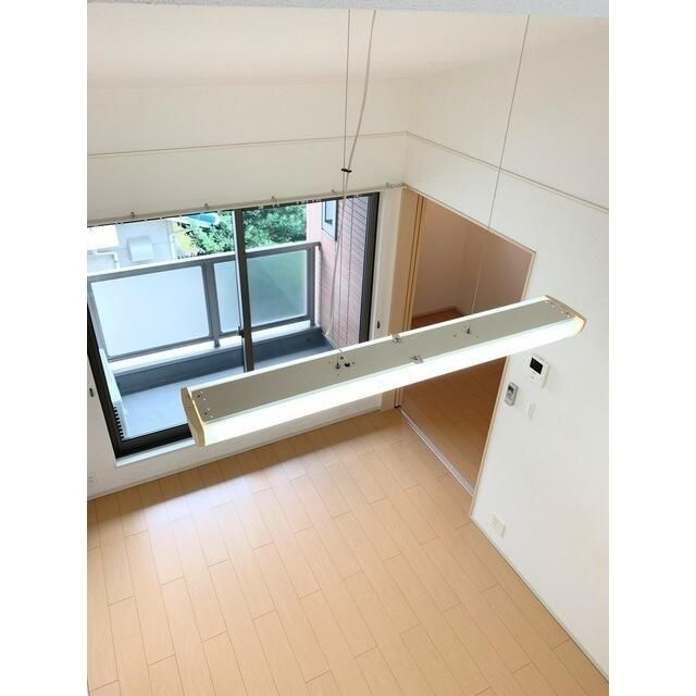 ウィッシュの居間・リビング