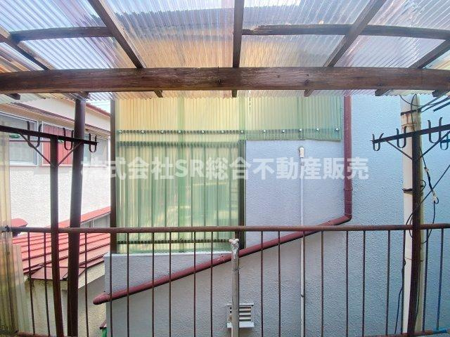 六万寺町1丁目中古テラスハウスの展望|外からの目を気にせずに洗濯物が干せます♪