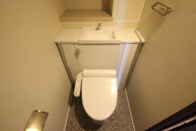 【トイレ】