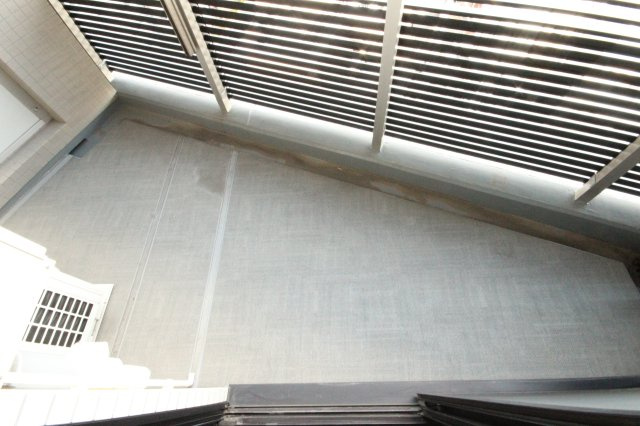 【バルコニー】