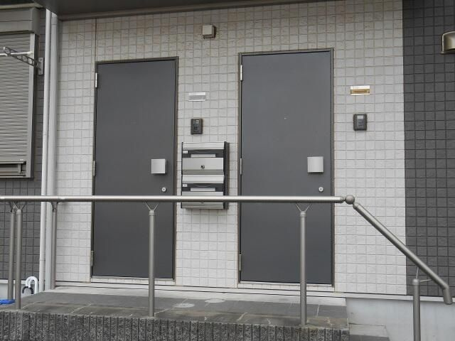 グランフォレストの玄関