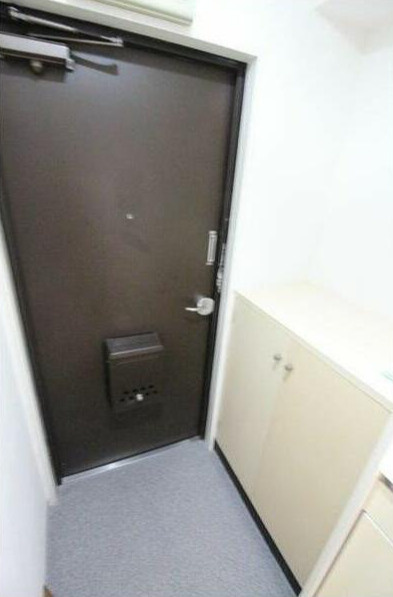 杉並区阿佐谷南２丁目の賃貸マンションの玄関