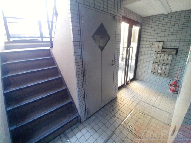 モトヤマヒルズのロビー