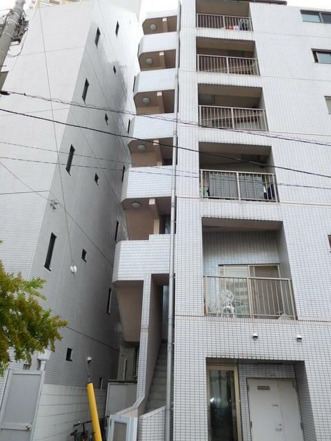 シャンポールⅢの外観