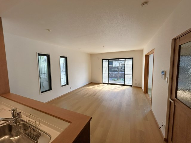 【居間・リビング】の画像