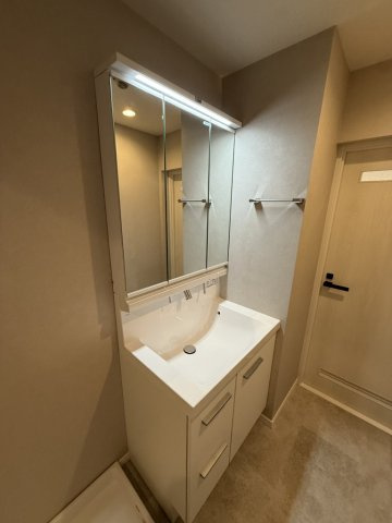 【独立洗面台】の画像
