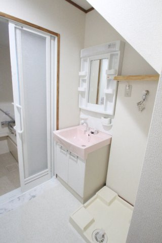 【独立洗面台】