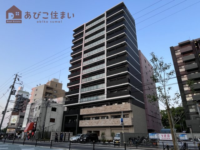 ES-Grande長居パークフロントの外観