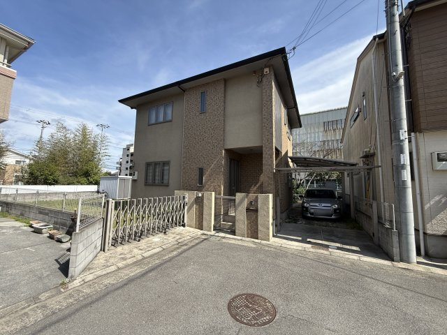 明石市二見町西二見戸建の前面道路含む現地写真|多様化する住まいのお悩みを当社へお気軽にご相談下さい。