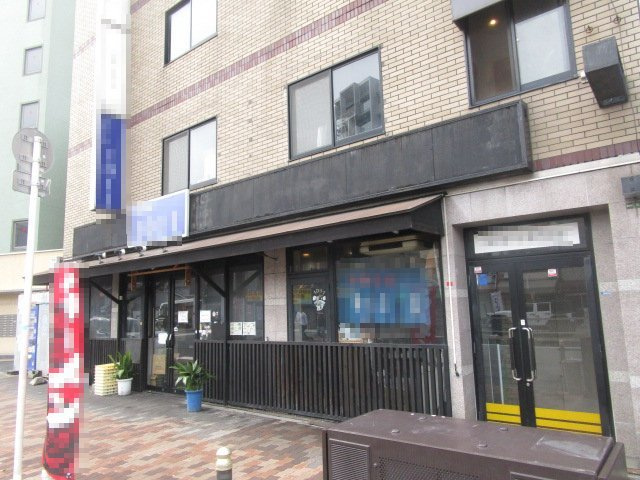 大阪市北区菅栄町のビルの外観