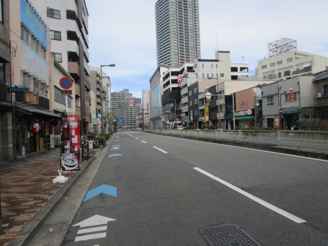 大阪市北区菅栄町のビルの周辺