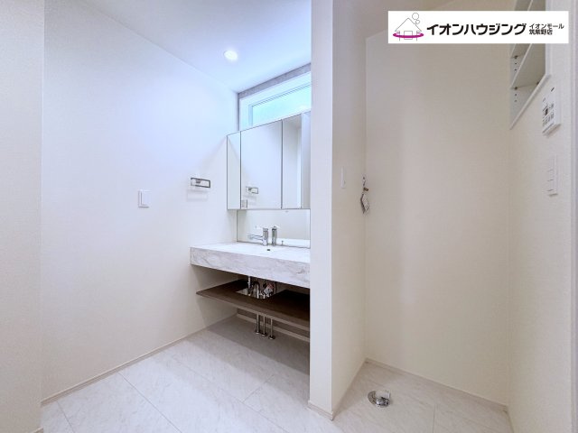 ブルーミングガーデン大野城市南ケ丘５丁目　２号棟