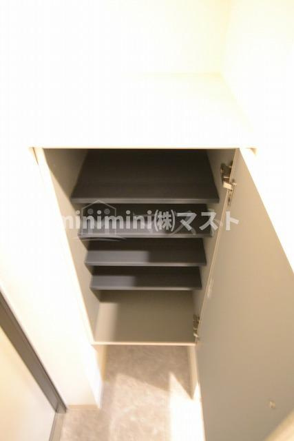S-FORT難波西の収納