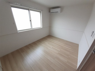 【寝室】 | サン　ポポラ | その他部屋・スペース