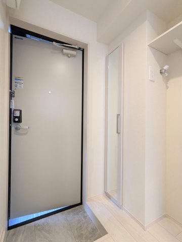 テラス祖師ヶ谷大蔵の玄関|シンプルで使いやすい玄関です