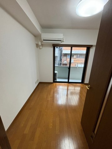 エスコート渋谷の居間・リビング|居間です