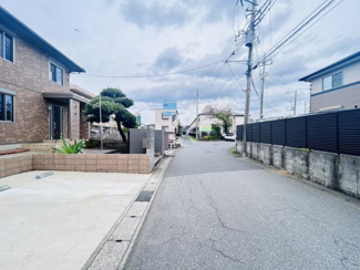 【前面道路含む現地写真】 | ☆JR内房線『浜野』：徒歩8分　リフォーム済み！！