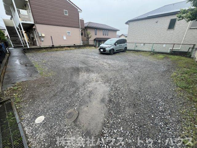 ワンダーヒル豊四季の駐車場