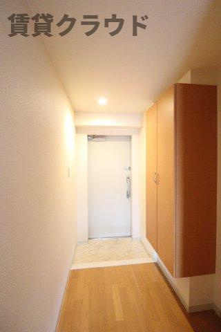 プラザヤマトニの玄関|ゆったりとした玄関です