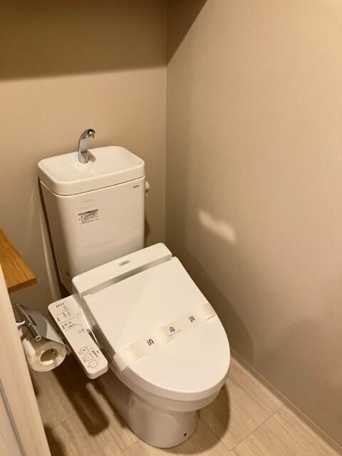 イニシア新宿早稲田のトイレ