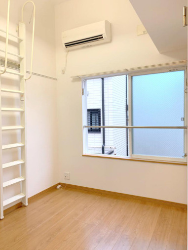 フェリスオリーブの居間・リビング