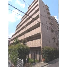 グランホース弐番館の外観