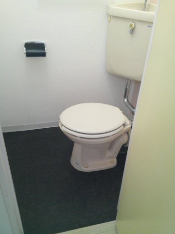 大阪市天王寺区上汐３丁目の賃貸マンションのトイレ