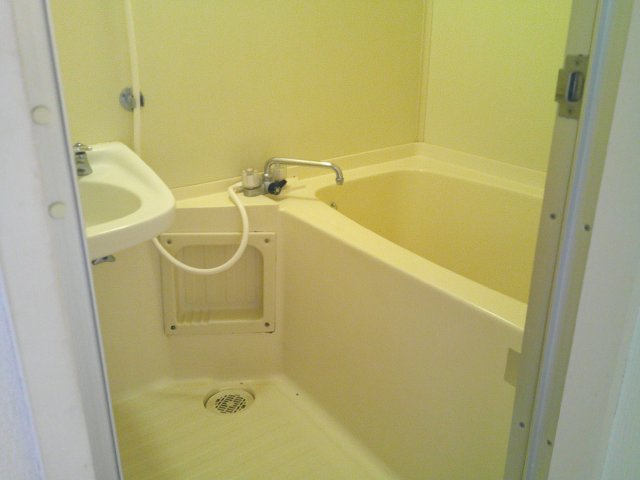 大阪市天王寺区上汐３丁目の賃貸マンションの浴室