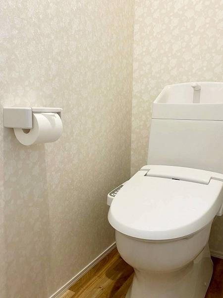 高知市潮新町1丁目　中古戸建てのトイレ