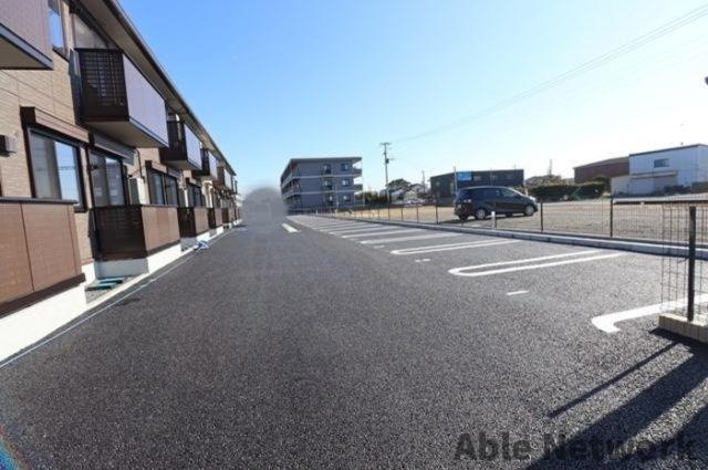 コージーコート・エーデルの駐車場