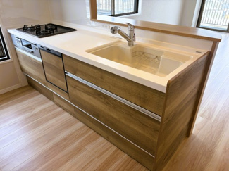 【キッチン】 | 大宮パーク・ホームズ | ■対面タイプなのでキッチン内にいながらご家族やお客様との会話が楽しめます