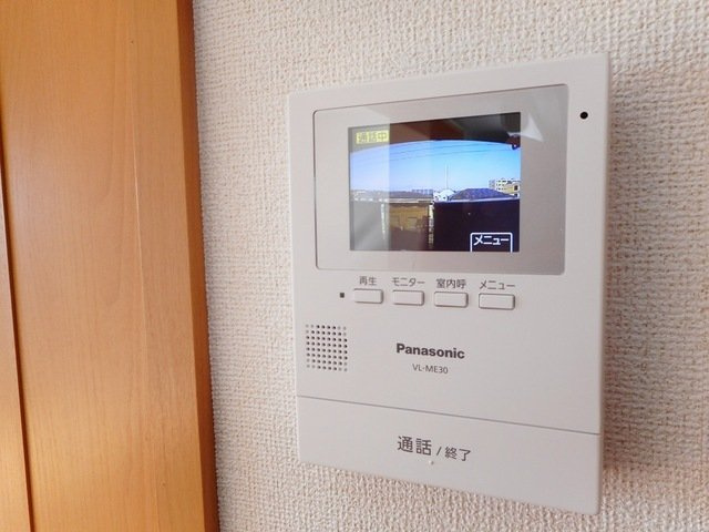 プルミエール・クラスⅢＢのセキュリティ|来訪者の顔が見えるモニターホン付き